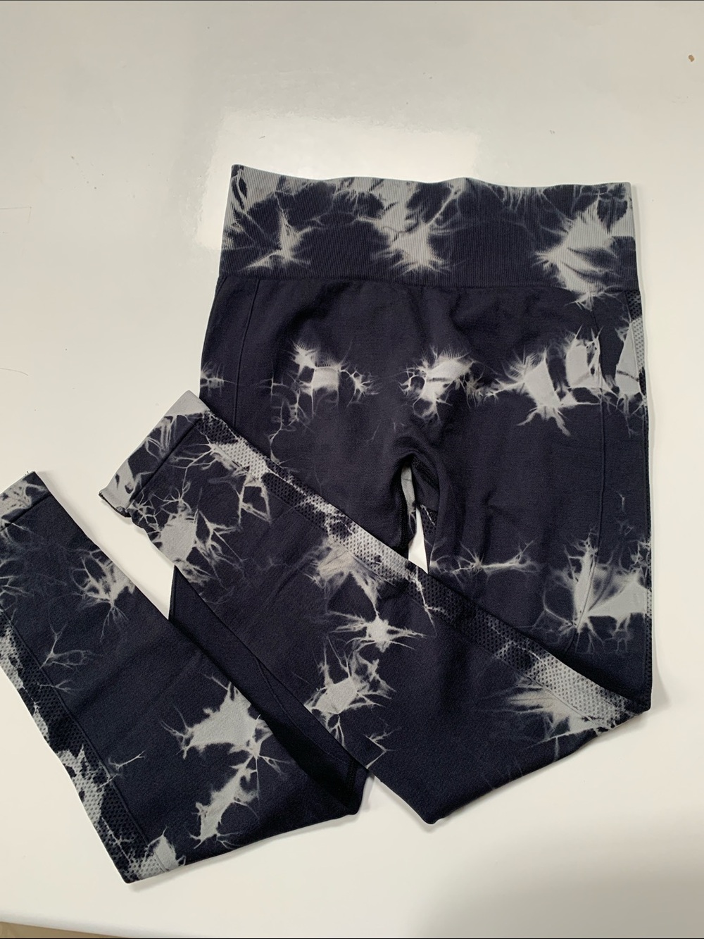 [M] Tie-Dye High-Waist Leggings